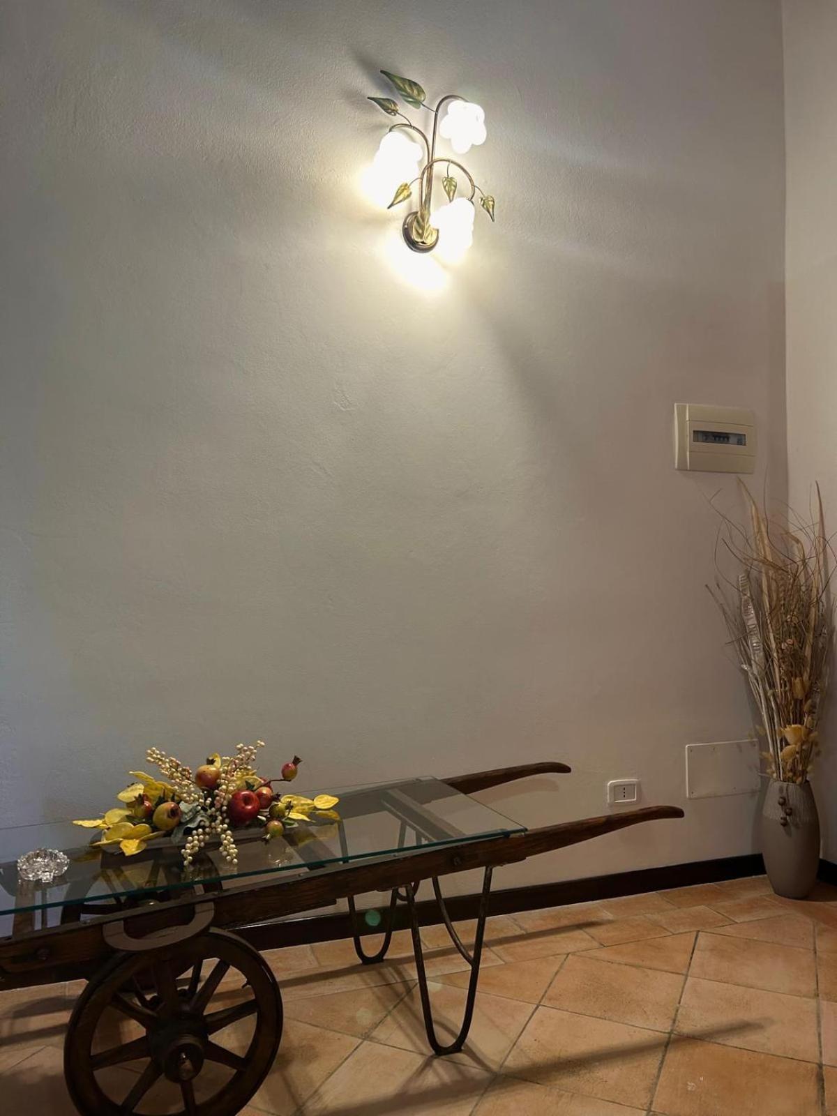 Appartement Elisia à Terricciola Extérieur photo